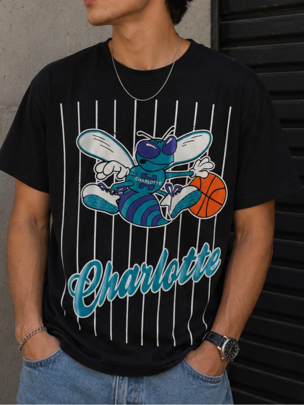 Charlotte Hornets Black Graphic Tee - Men